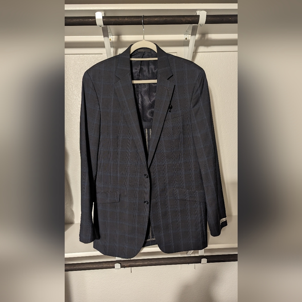 Kenneth Cole 42L Black and Blue Plaid.